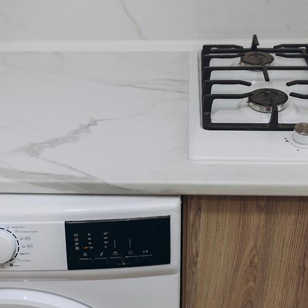 Luxe Apartments 5.26 Near Lavina 5 Floor سومي المظهر الخارجي الصورة