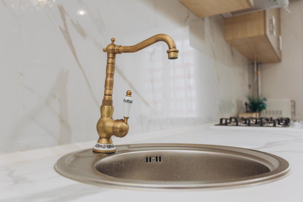 Luxe Apartments 5.26 Near Lavina 5 Floor سومي المظهر الخارجي الصورة